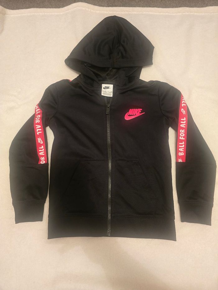 Ensemble jogging Nike garçon 4-5ans