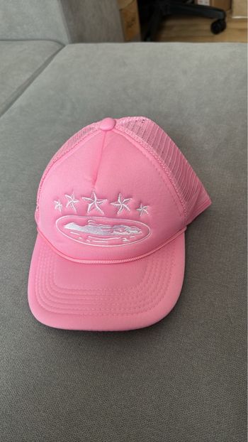 Casquette trucker Corteiz rose