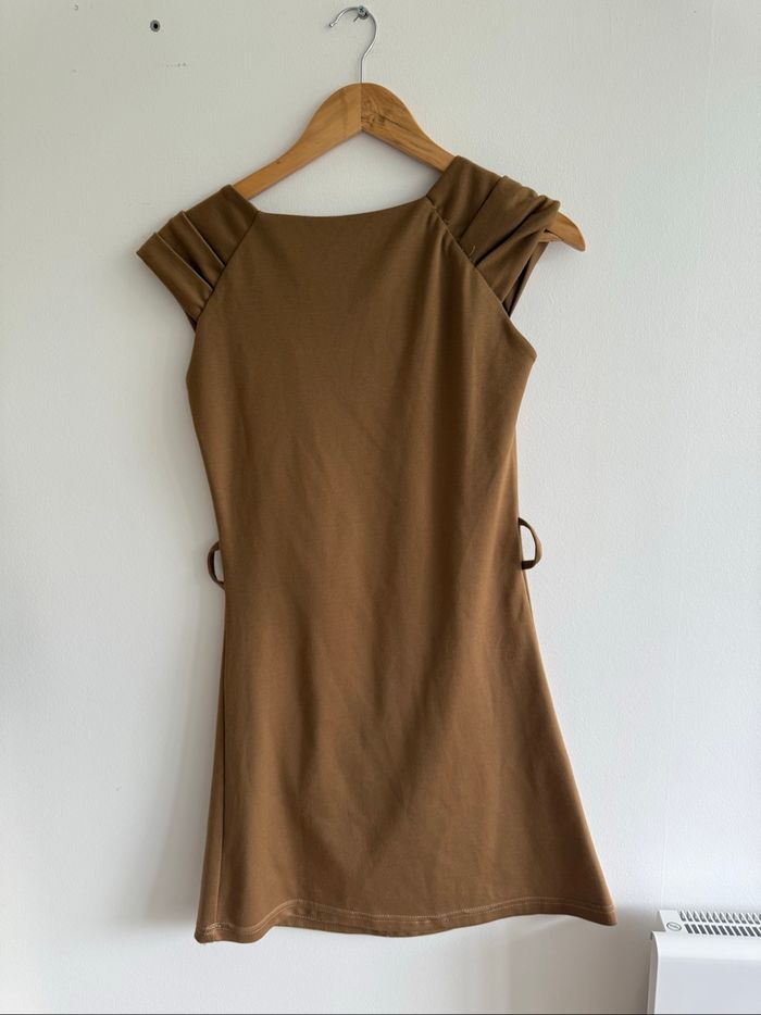 Robe droite sans manches marron clair taille 36 S - photo numéro 3
