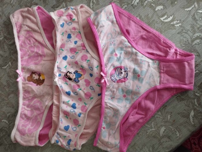 Lot de 3 culottes Disney 10-11 ans fille