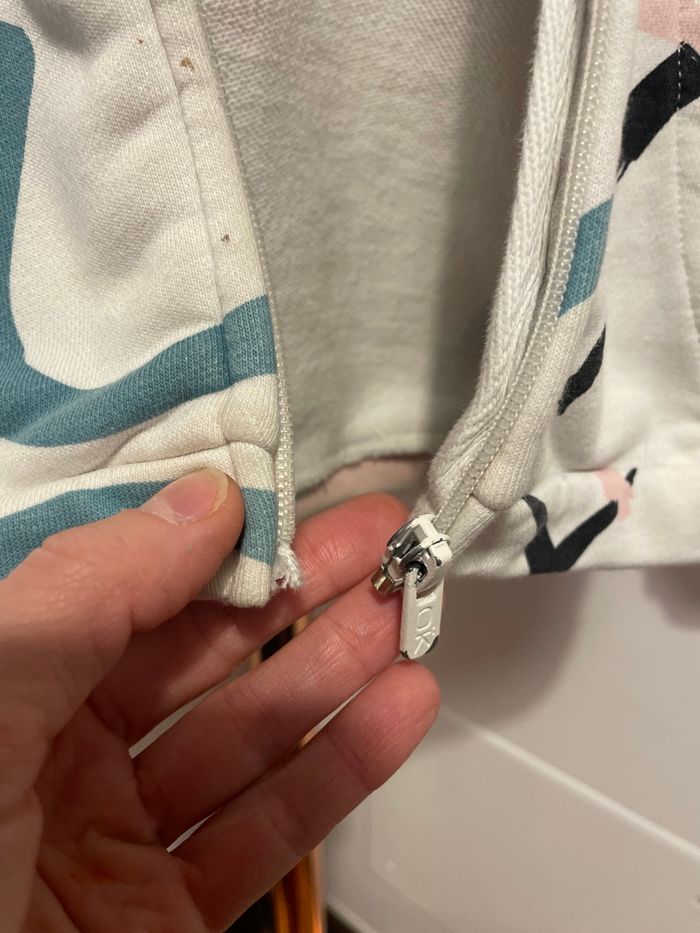 Sweat à capuche fille - photo numéro 2