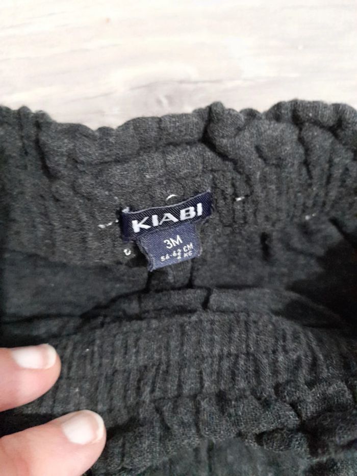 Pantalon chaud et habillé 3 mois - photo numéro 2