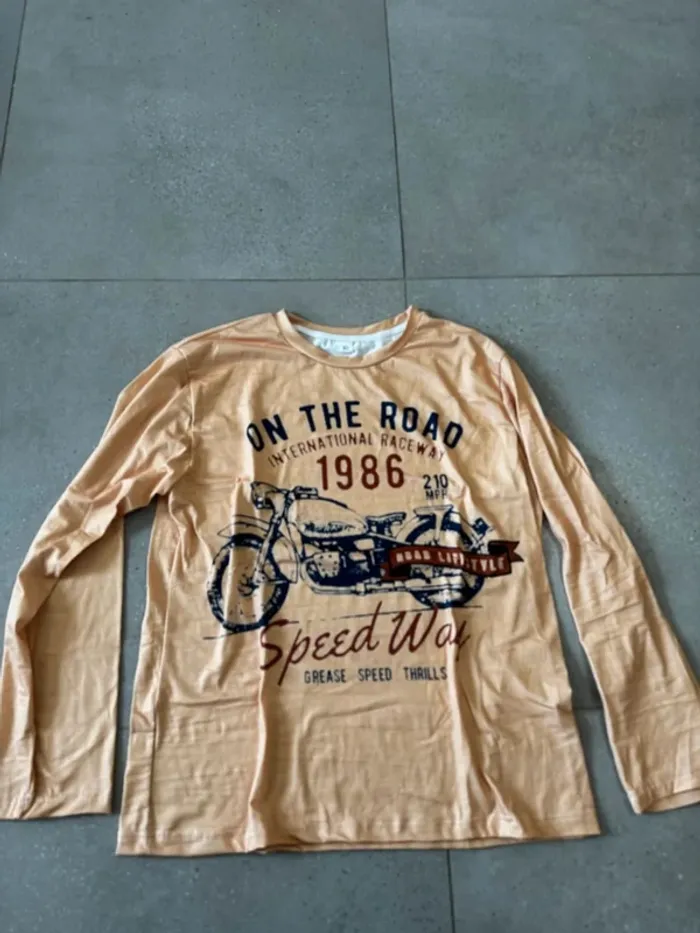 Haut beige, taille XL, très bon état