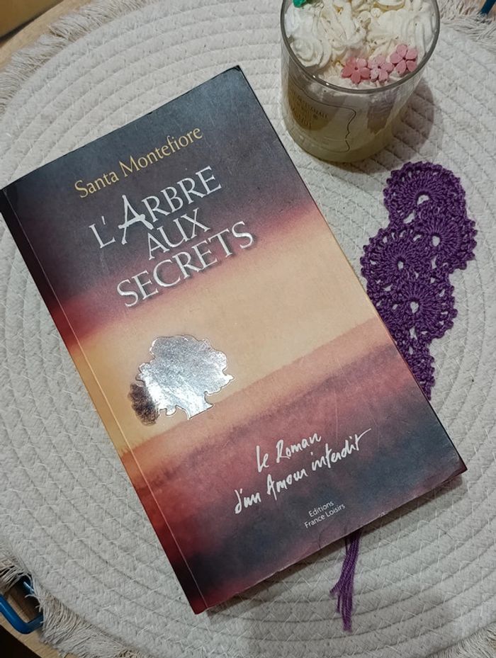 L'arbre aux secrets de Santa Montefiore