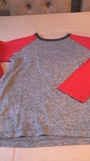 Teeshirt manche longue gap 8-9 ans