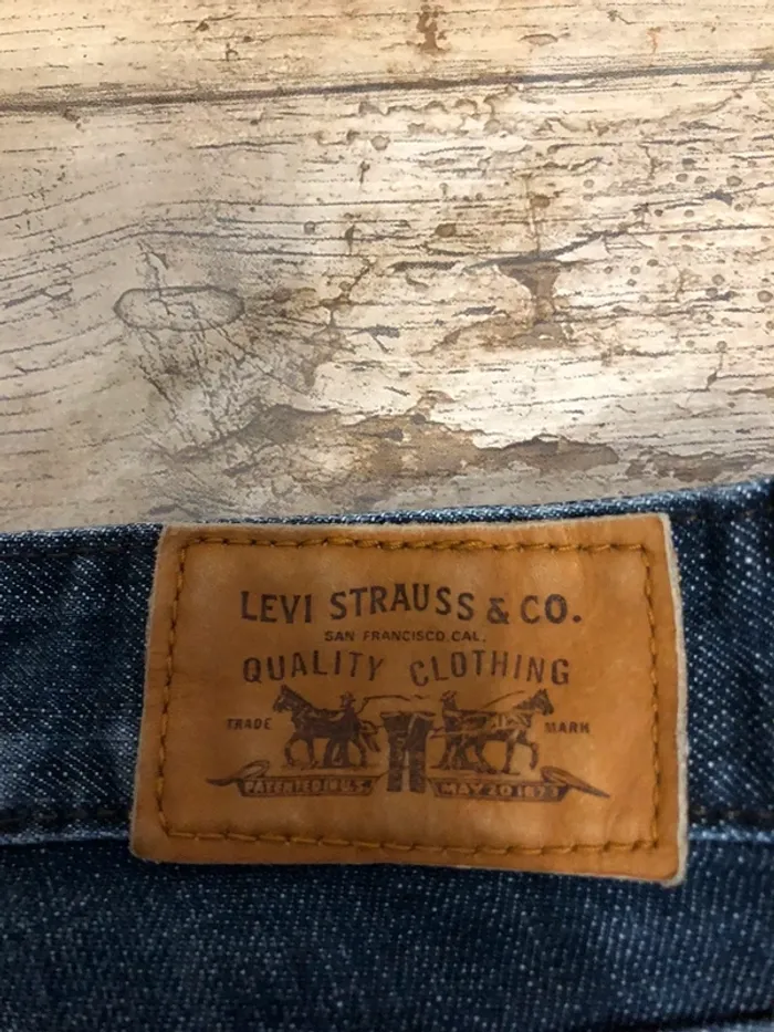 Jeans Levis - photo numéro 2