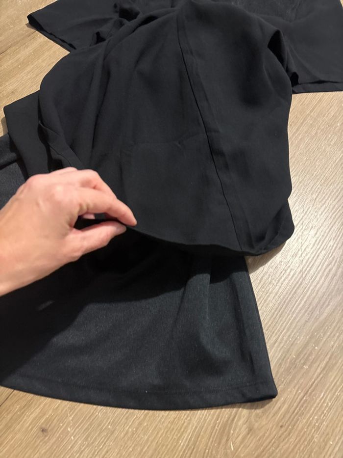 Jolie robe noire - photo numéro 6