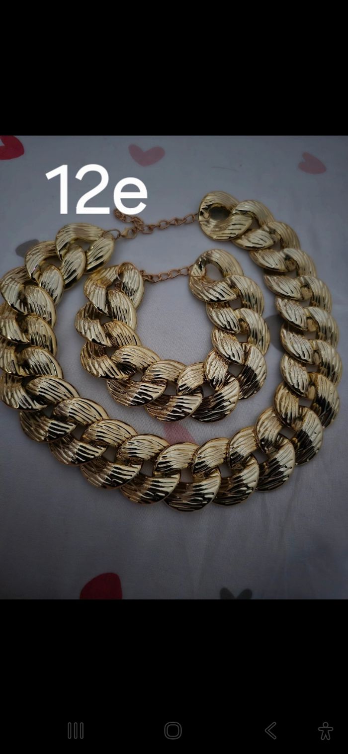 Bijoux dore