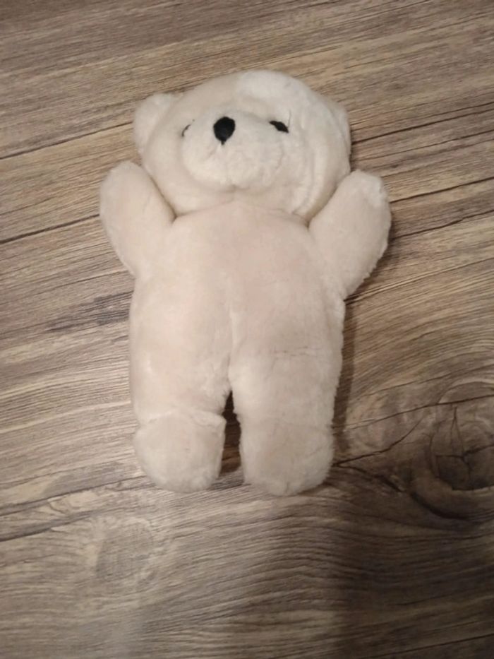 Peluche Ours blanc hauteur 22 cm