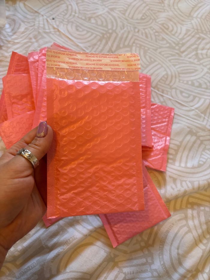 Enveloppes à boules - photo numéro 2