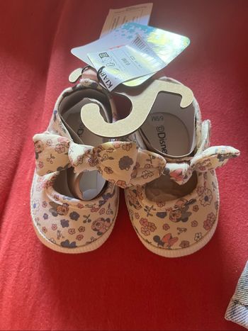 Chaussures 6-9 mois Disney