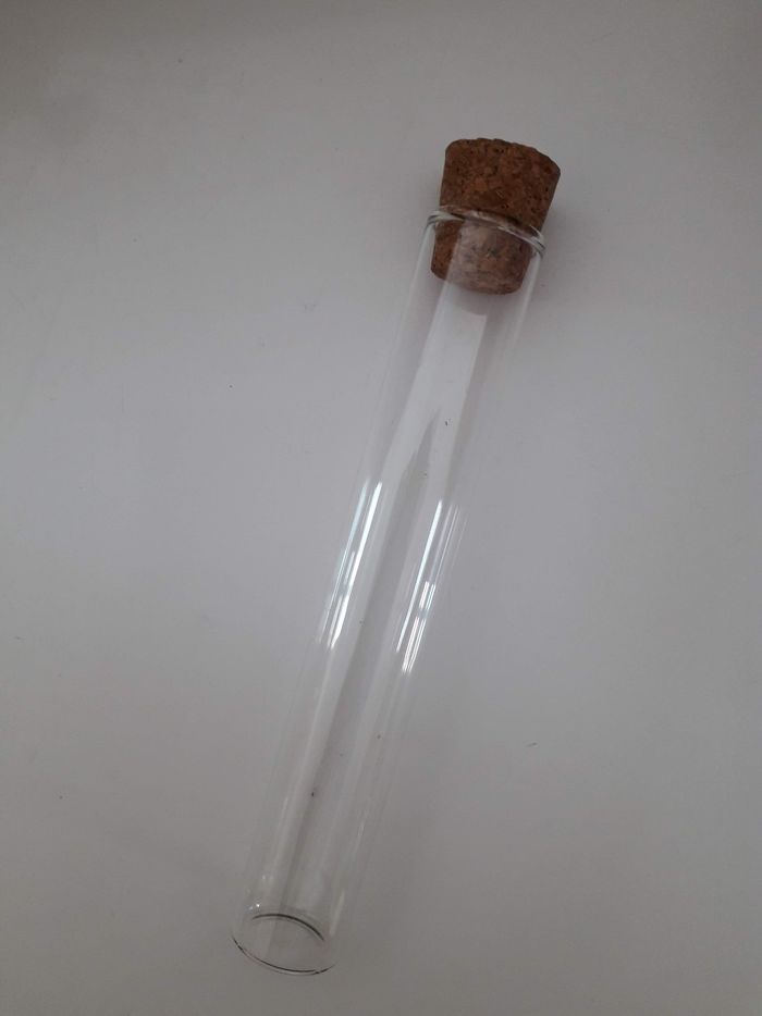 Éprouvette en verre DIY