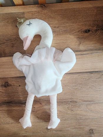 cygne marionnette maison du monde