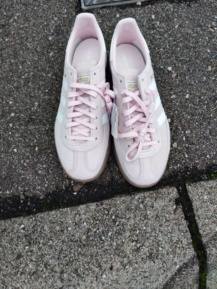 Adidas Spezial Handball rose taille 38