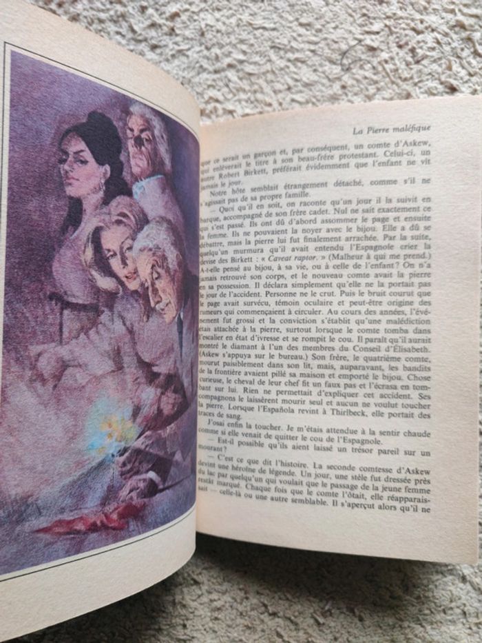 Livre de 1976 contenant 2 histoires - photo numéro 8