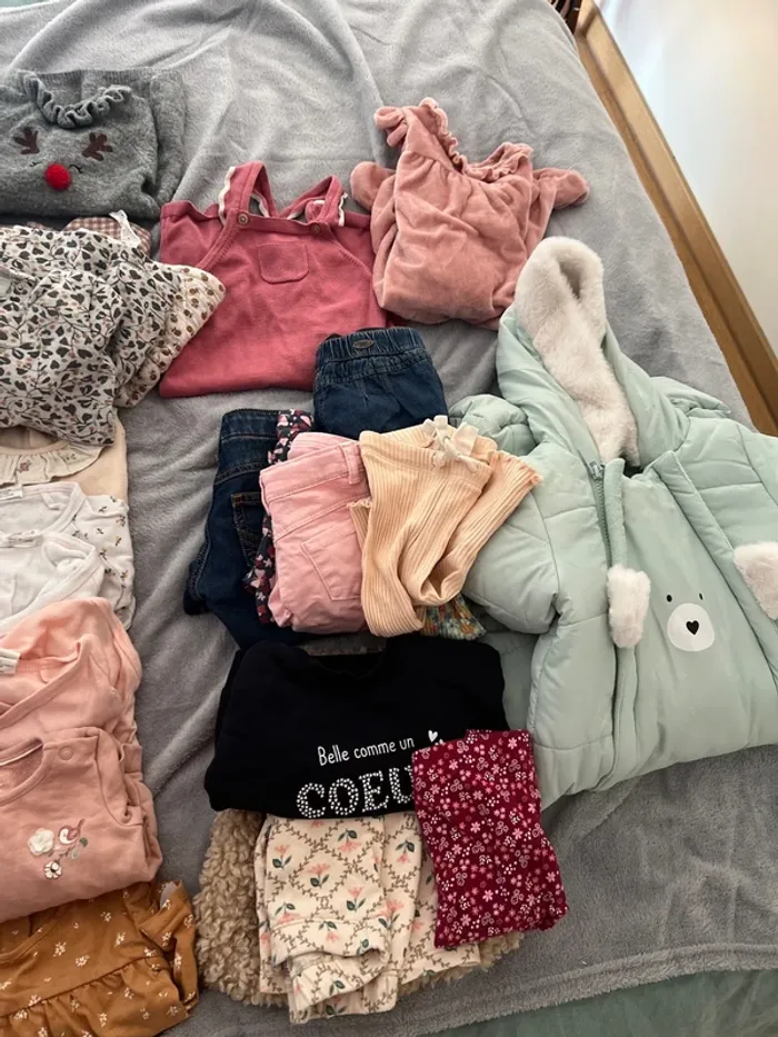 Lot de vêtements 6 mois fille - photo numéro 4