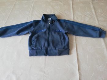 Veste bleu zippé 3 ans