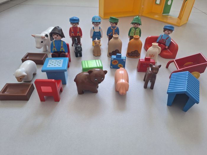 Maison playmobil 123 avec personnages animaux et accessoires - photo numéro 4