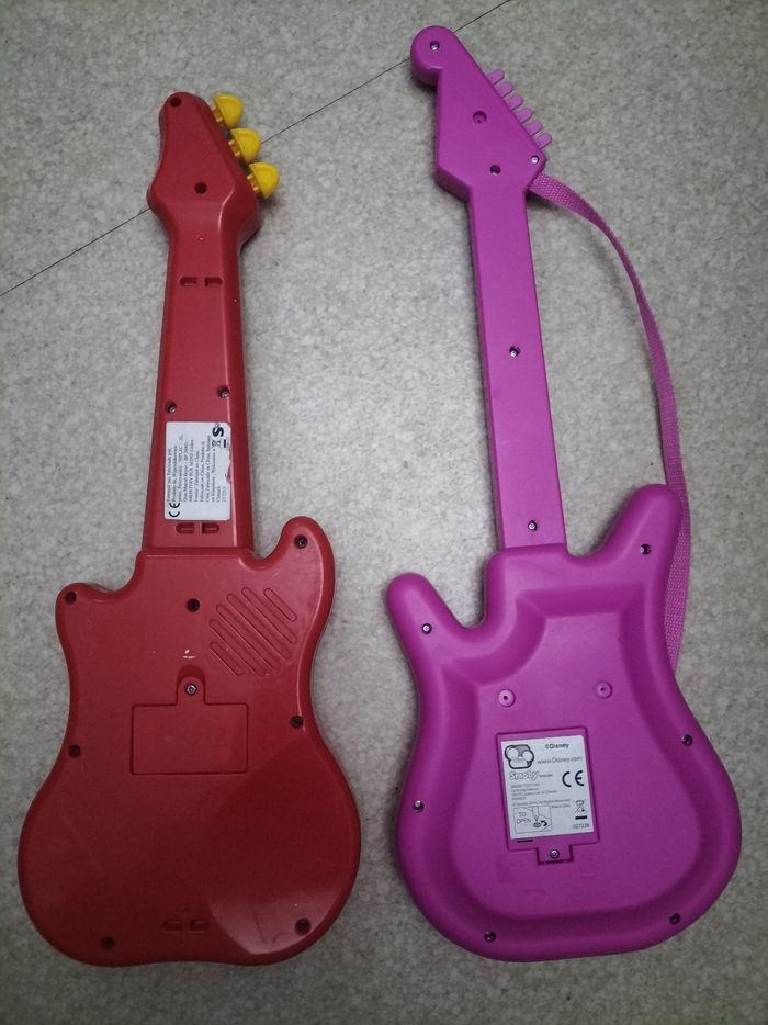 Lot 2 guitares - photo numéro 2