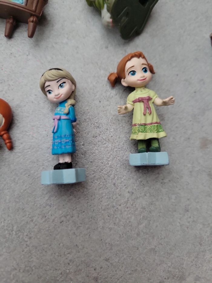 Jouet style polly pocket mais disney reine des neige animator collection - photo numéro 4