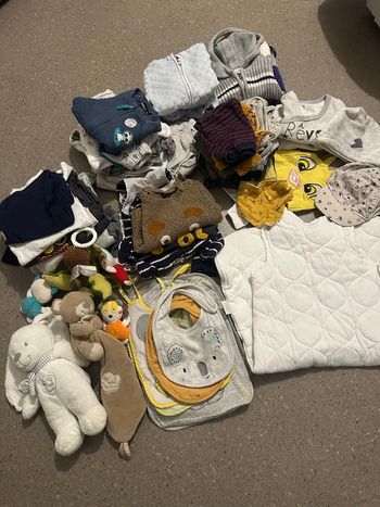 Lot vêtements bébé garçon 0-1 mois