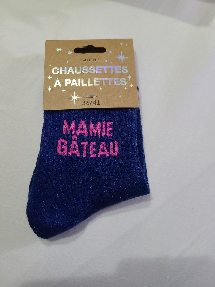 Chaussettes à paillettes taille 36 à 41  "mamie gâteau" - photo numéro 3