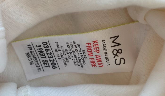 Lot 3 pyjamas en coton Mark & Spencer - photo numéro 2