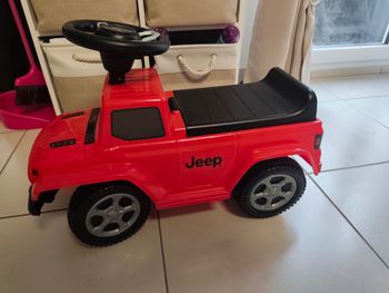 Jeep a pousser enfant 