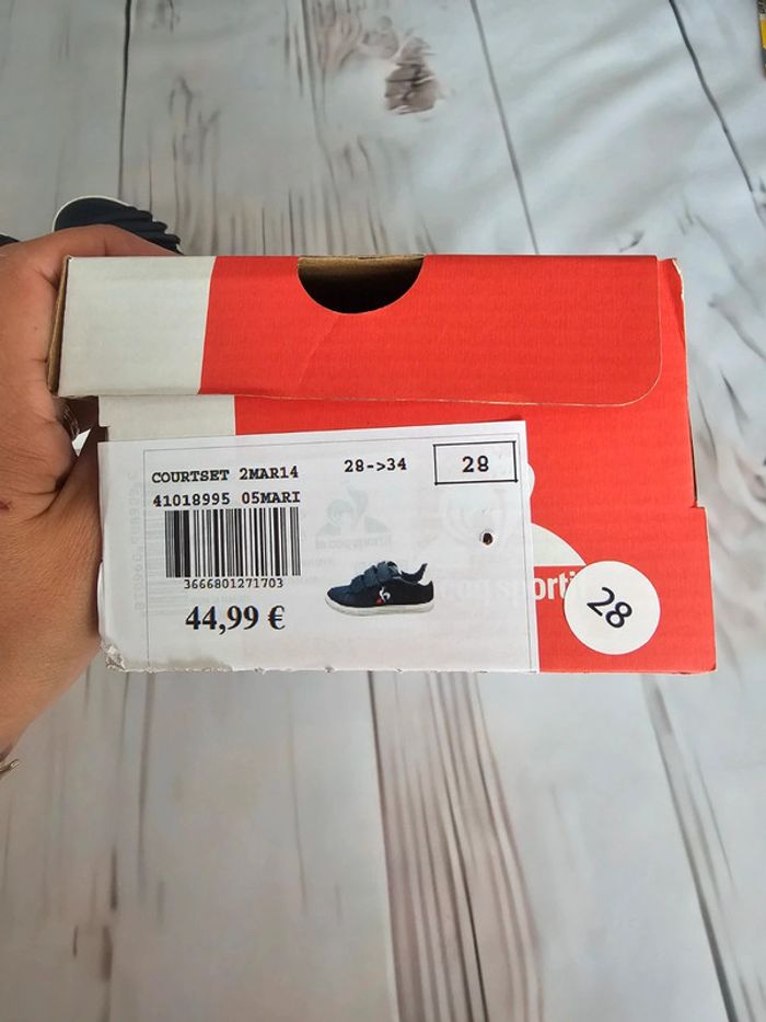 Paire de baskets P27 - photo numéro 5