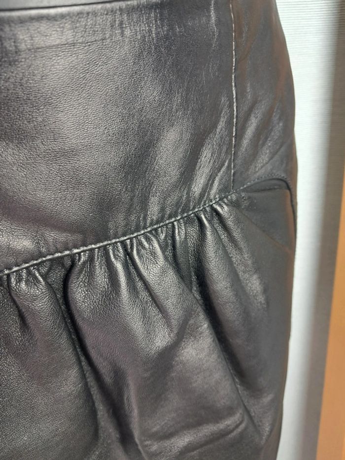 Comptoir des cotonniers jupe noire en cuir T.36 - photo numéro 4