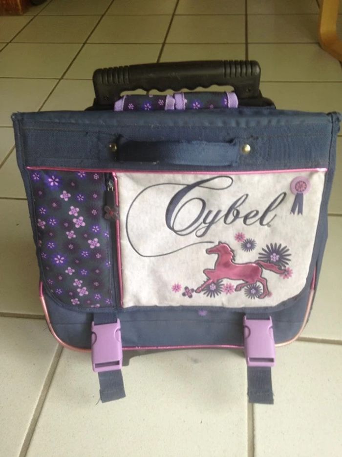 Cartable à roulettes