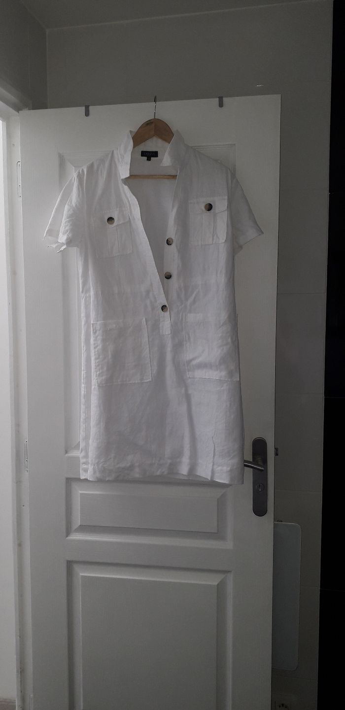 Robe Caroll