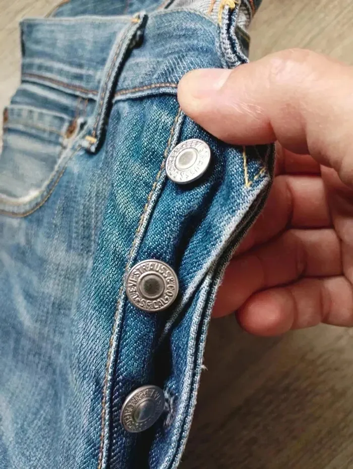 Jean Levi’s 501 - Taille 40 (us 31) - photo numéro 11