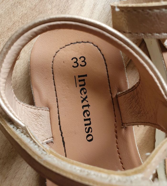 Sandales In Extenso  pointure 33 - photo numéro 3