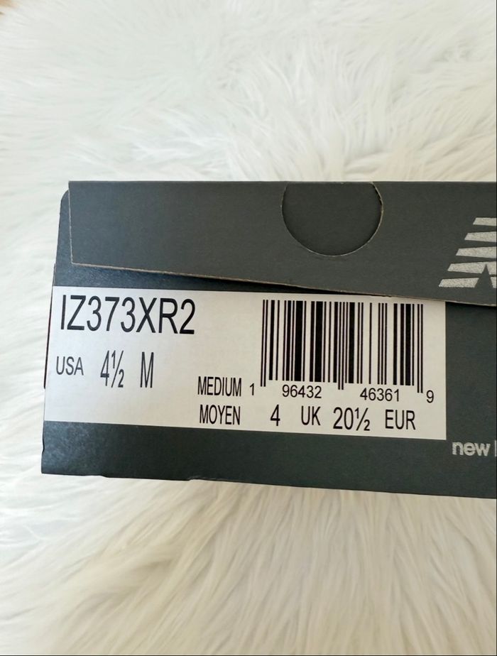 Baskets New Balance bébé – Taille 20,5 – gris/rouge – Neuf avec étiquette - photo numéro 9