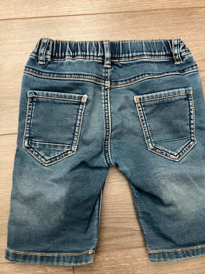 Short Catimini 4 ans - photo numéro 3