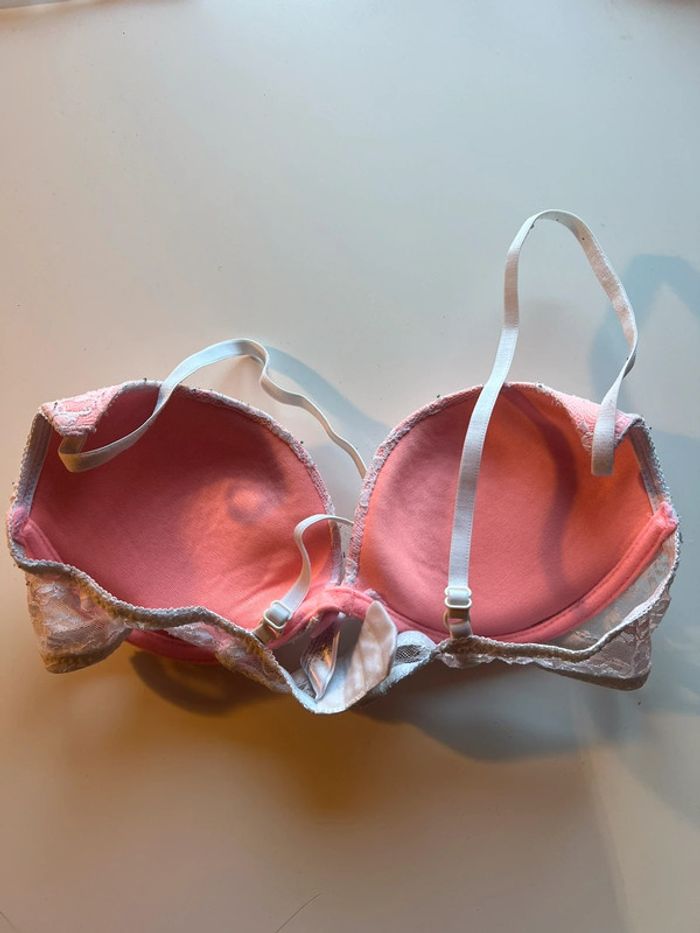 Soutient gorge rose - photo numéro 2