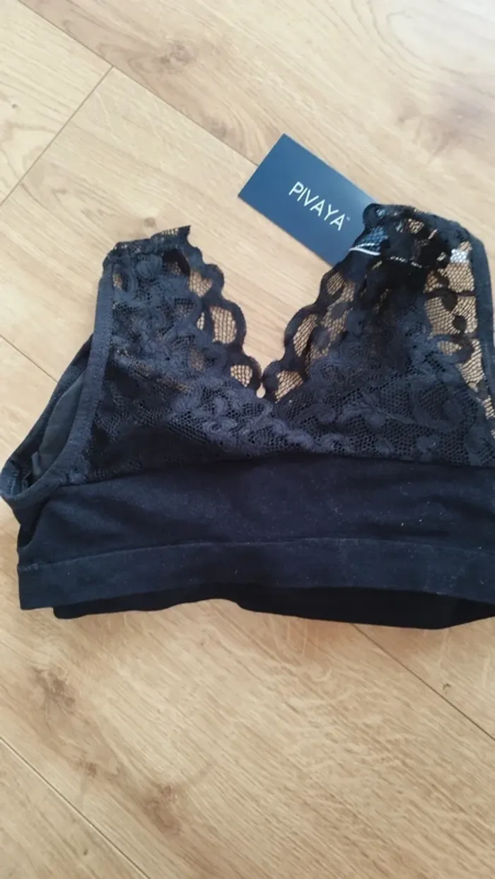 Soutien gorge neuf avec étiquette - photo numéro 2