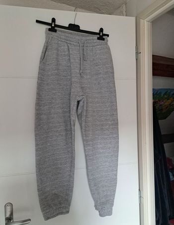 Jogging zara taille 38