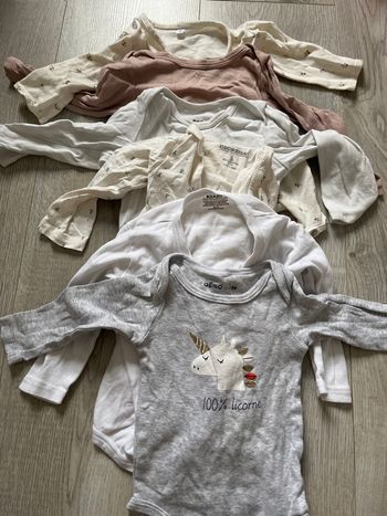 Lot de 6 bodys manches longues