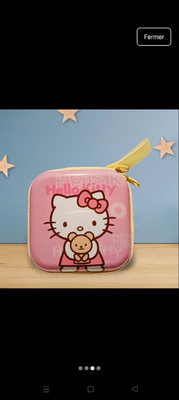Boîte à écouteurs Hello Kitty