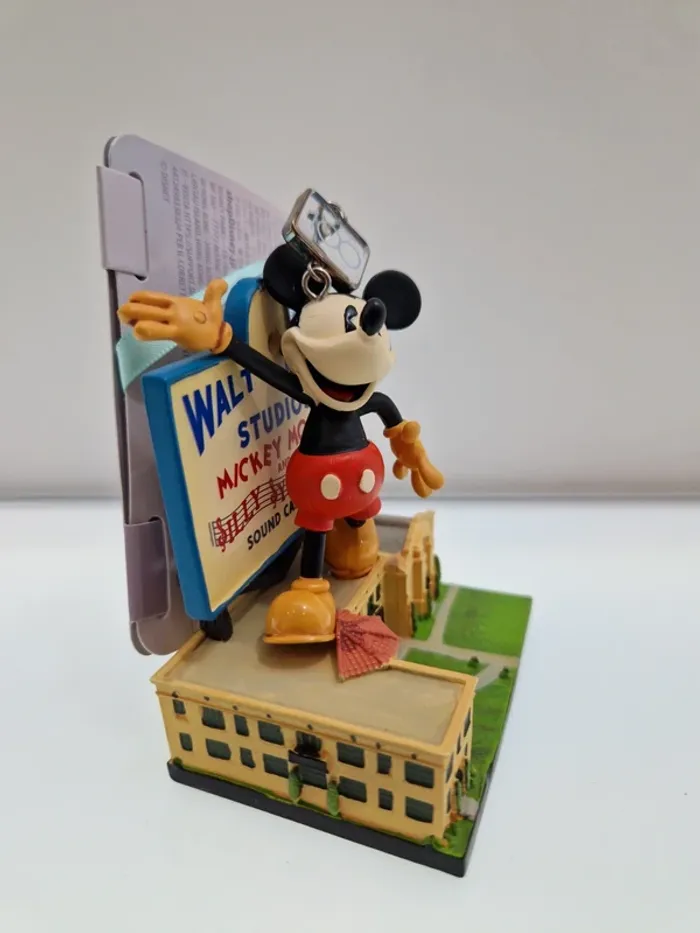 D140-Mickey Mouse Hyperion Studios Disney100 Eras Sketchbook Ornament - photo numéro 4