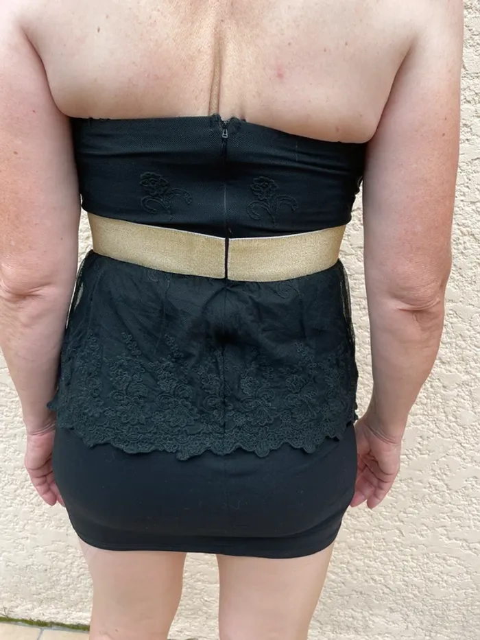 Robe noire dentelle - photo numéro 3