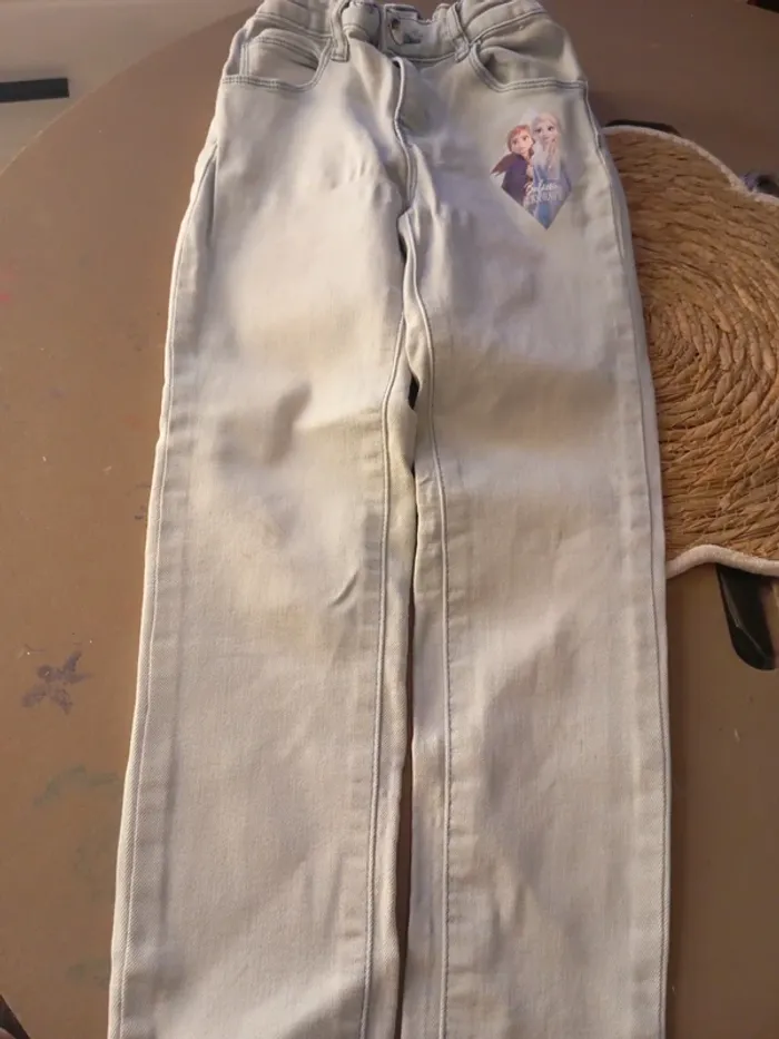 Jeans Reine des neiges 7/8 ans