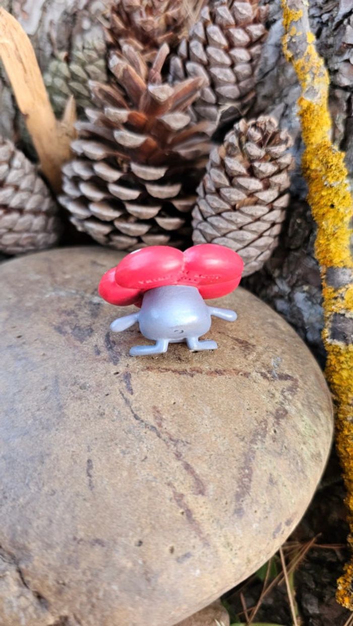Super figurine Pokemon Nintendo tomy C.G.T.S.J rafflesia - photo numéro 5