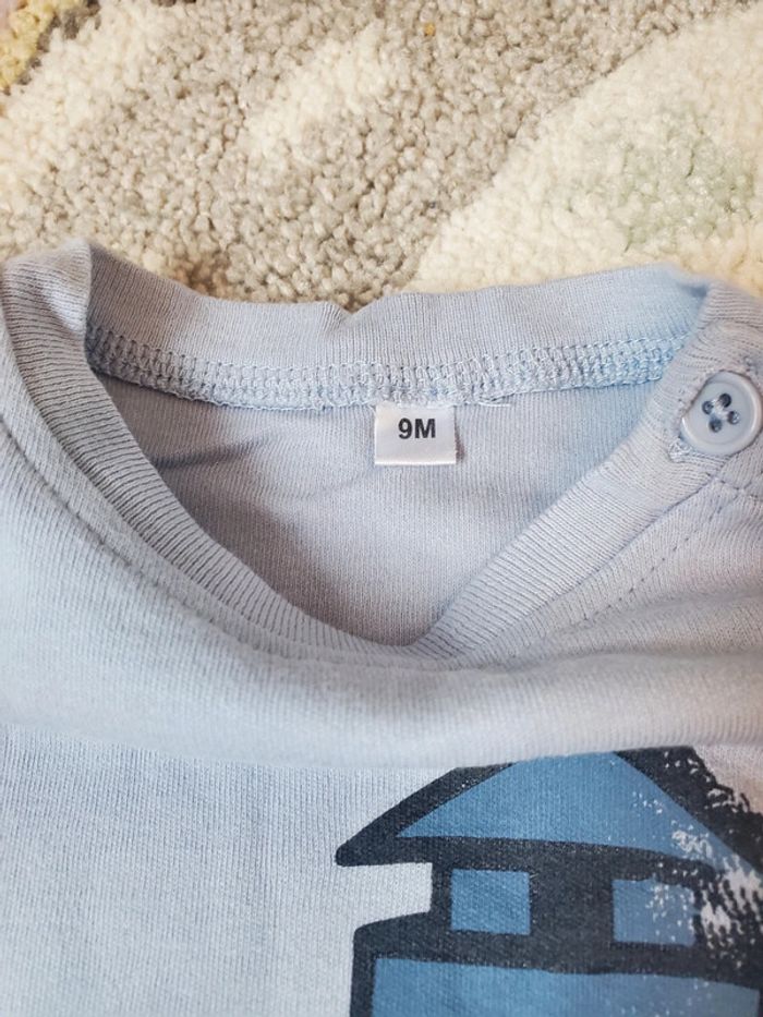 T-shirt 👶🏼 - photo numéro 3