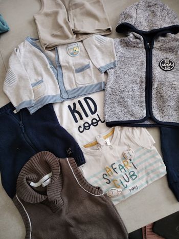 Lot de vêtements bébé garçon 