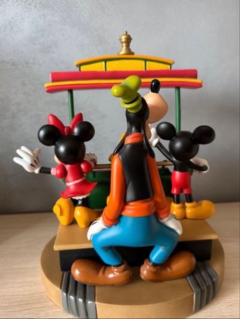 Figurine disney park San Francisco mickey et ses amis