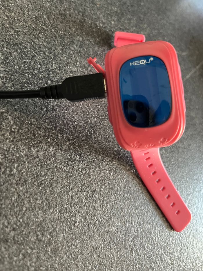 Montre surveillance enfant - photo numéro 2