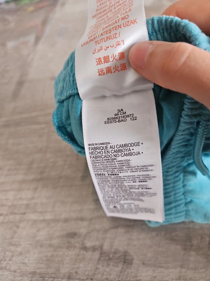 Short 3 ans - photo numéro 4